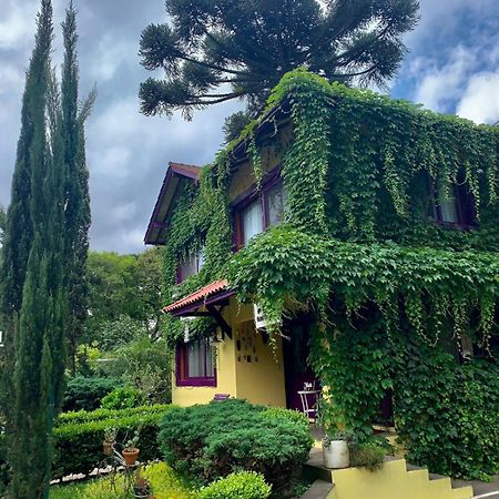 Petit Hotel Provence Gramado Exterior photo